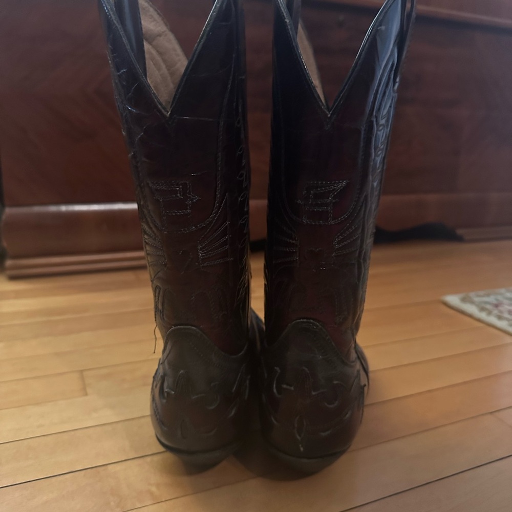 Western style men’s boot. Good condition. Small signs of wear. - Picture 4 of 14
